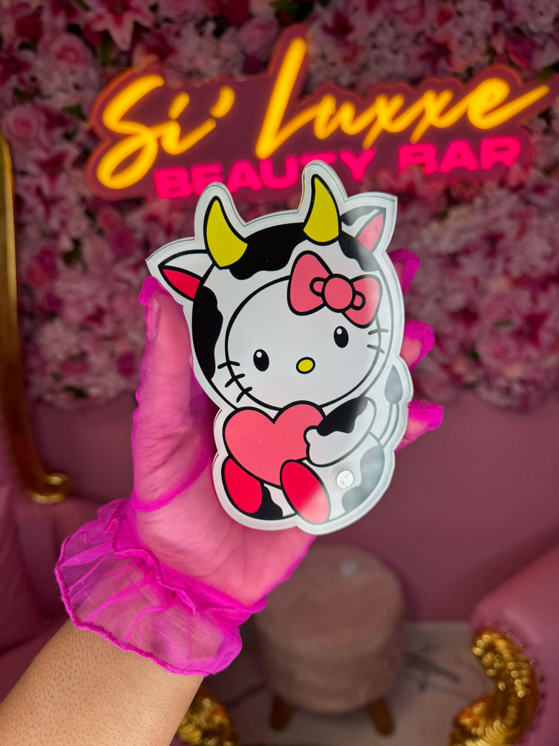 Hello Kitty Lash Tile – Cute Acrylic Lash Organizer for Lash Artists